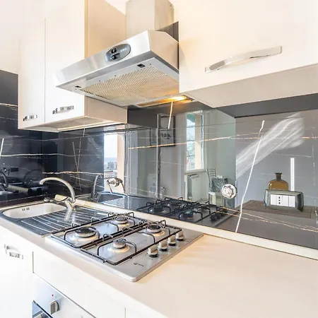 Sea House With Parking * Savona