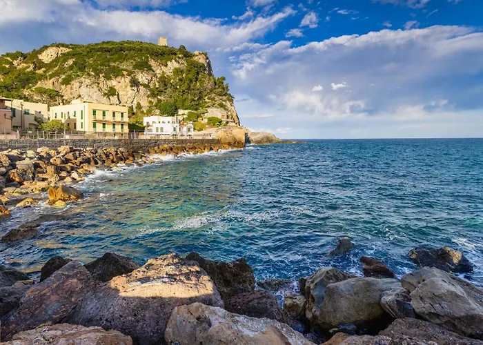 Sea House With Parking