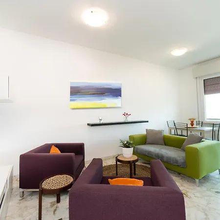 דירה Sea House With Parking סאבונה