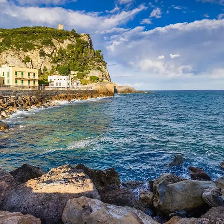 Sea House With Parking