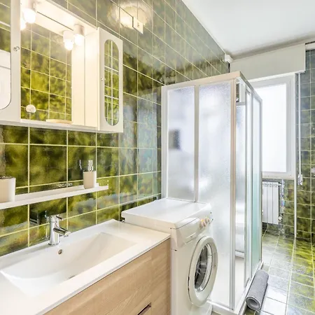 Sea House With Parking Savona